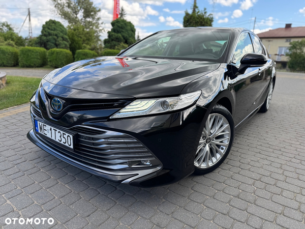 Toyota Camry 2.5 Hybrid Executive CVT