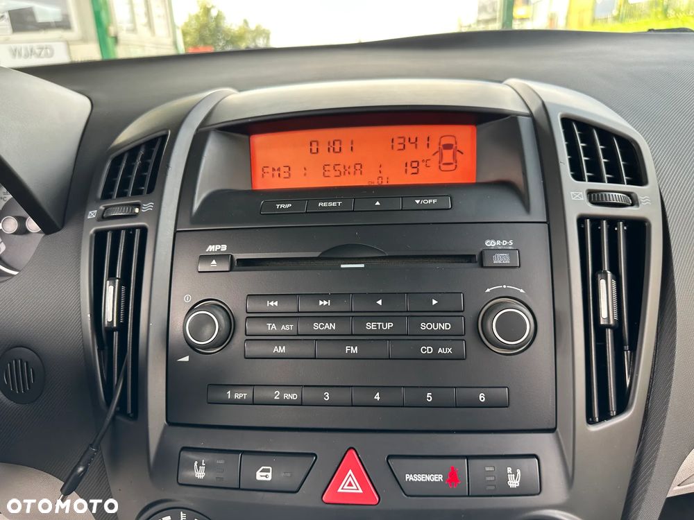 Kia Ceed - 20