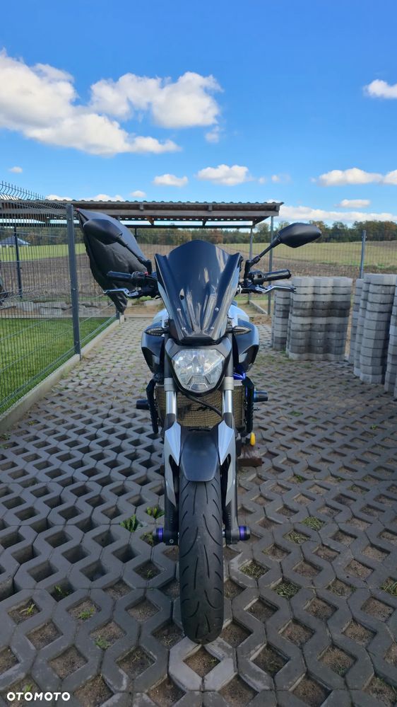 Yamaha MT - 1