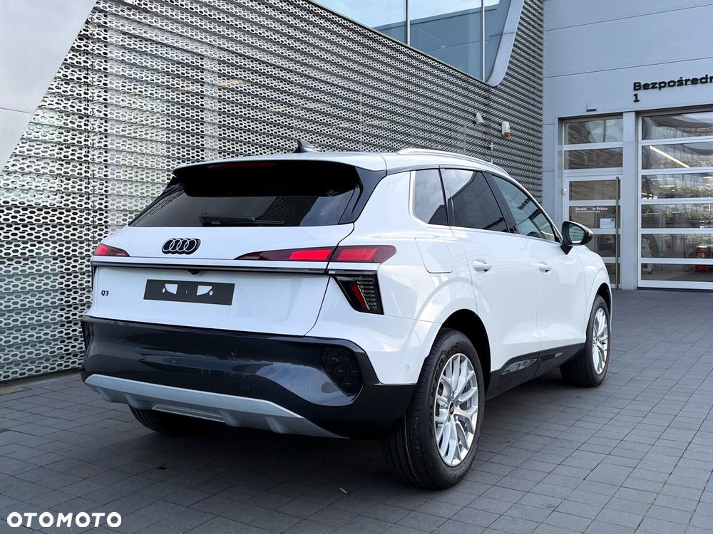 Audi Q3 - 11