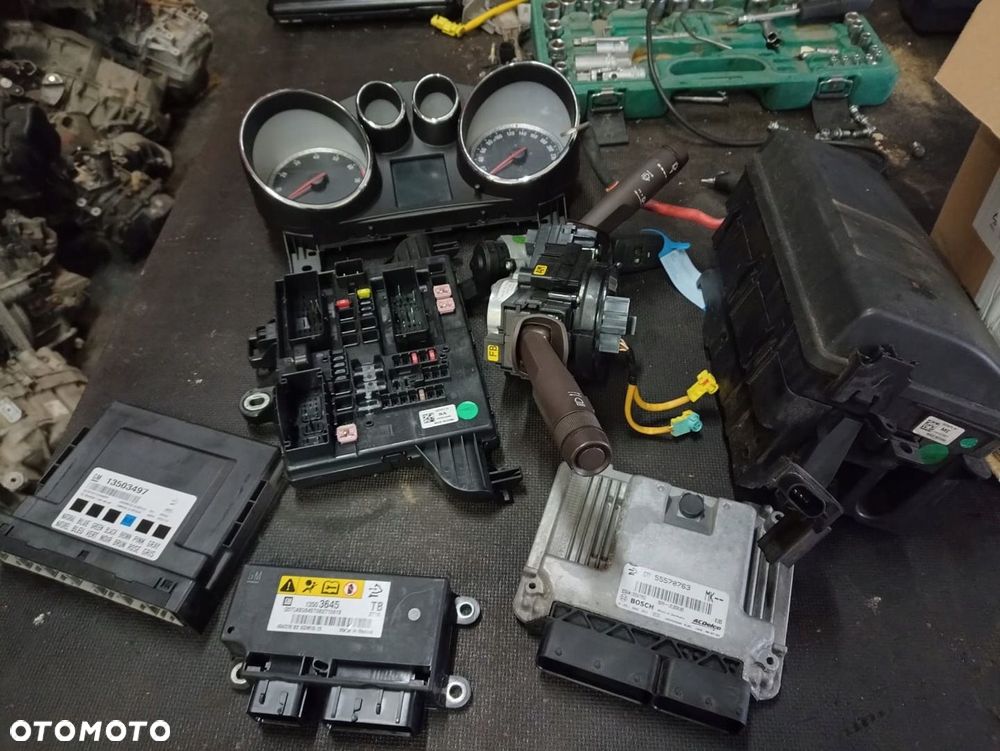 INSIGNIA 2.8 A28NET 260KM STEROWNIK KOMPUTER SILNIKA 55570763 ZESTAW EUROPA - 3