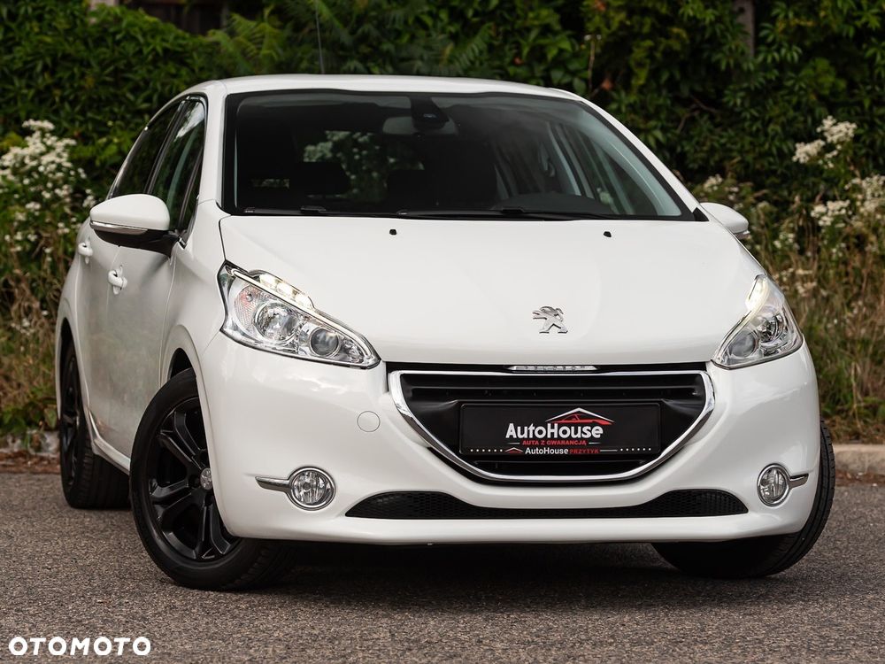 Peugeot 208 120 VTI Intuitive - 2