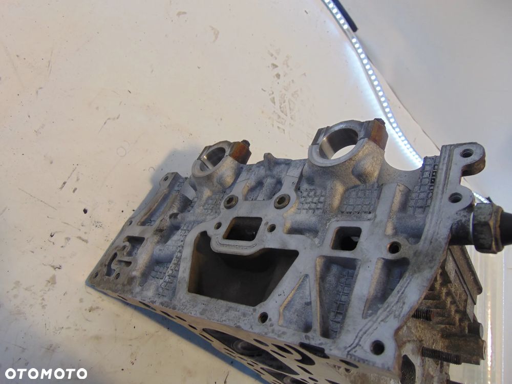 Głowica po regeneracji Opel Z10XEP bez wałków - 5
