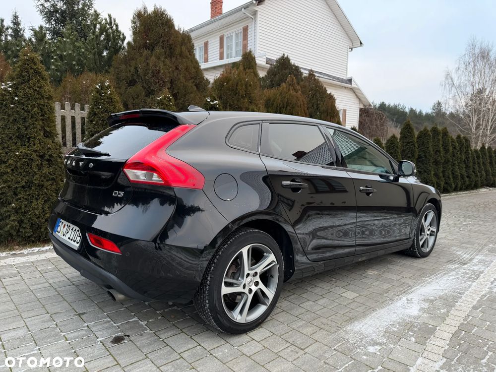 Volvo V40 D3 Drive-E Ocean Race - 12