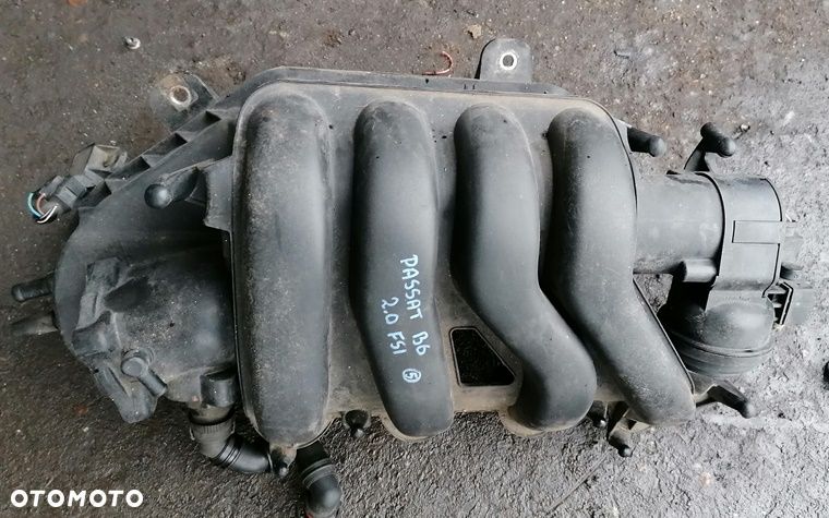 VW PASSAT B6 05- 2.0 FSI KOLEKTOR SSĄCY 06F133210M - 1