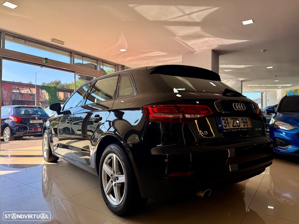 Audi A3 Sportback 30 TDI Sport - 9