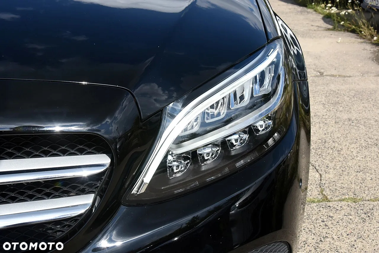 Mercedes-Benz Klasa C 200 4MATIC 9G-TRONIC - 28