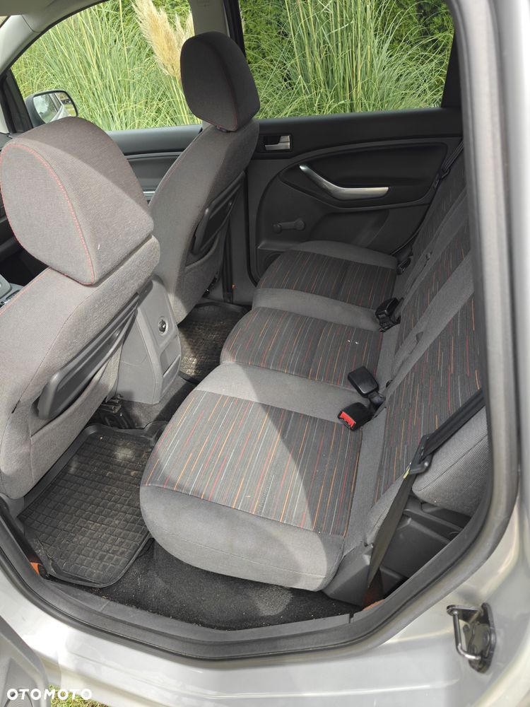 Ford C-MAX 1.6 TDCi Ghia - 11