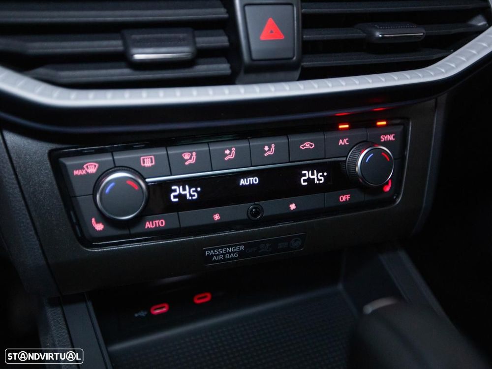 SEAT Ibiza 1.0 TSI S&S DSG FR - 15