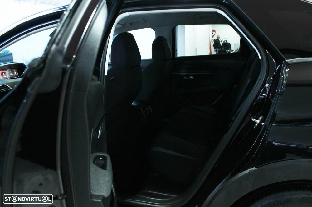 Peugeot 3008 1.5 BlueHDi Crossway - 12