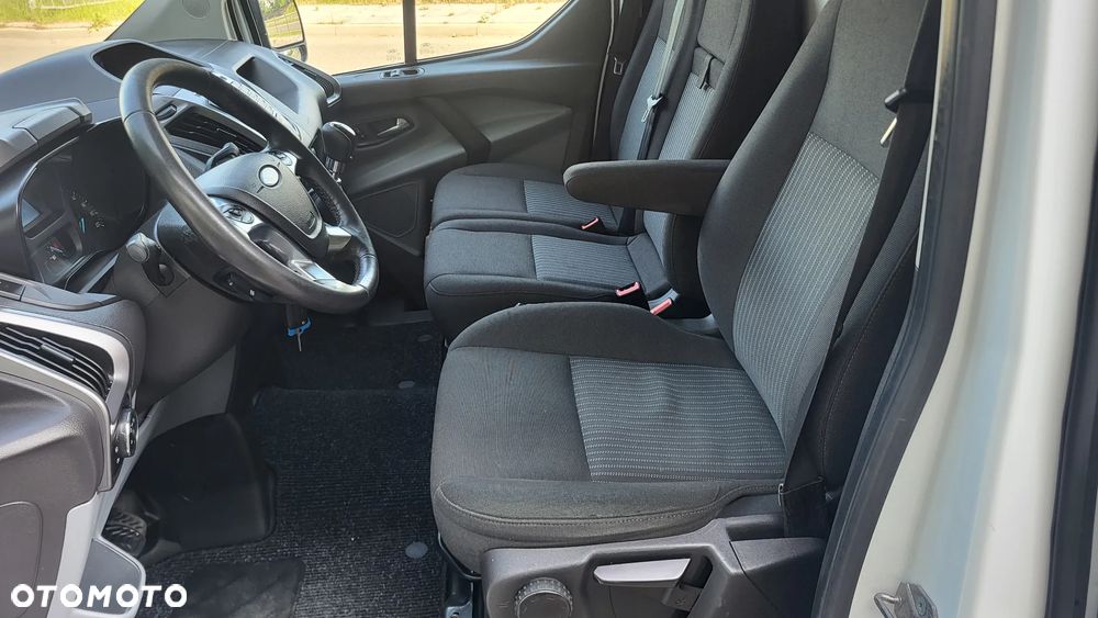 Ford Transit Custom - 17