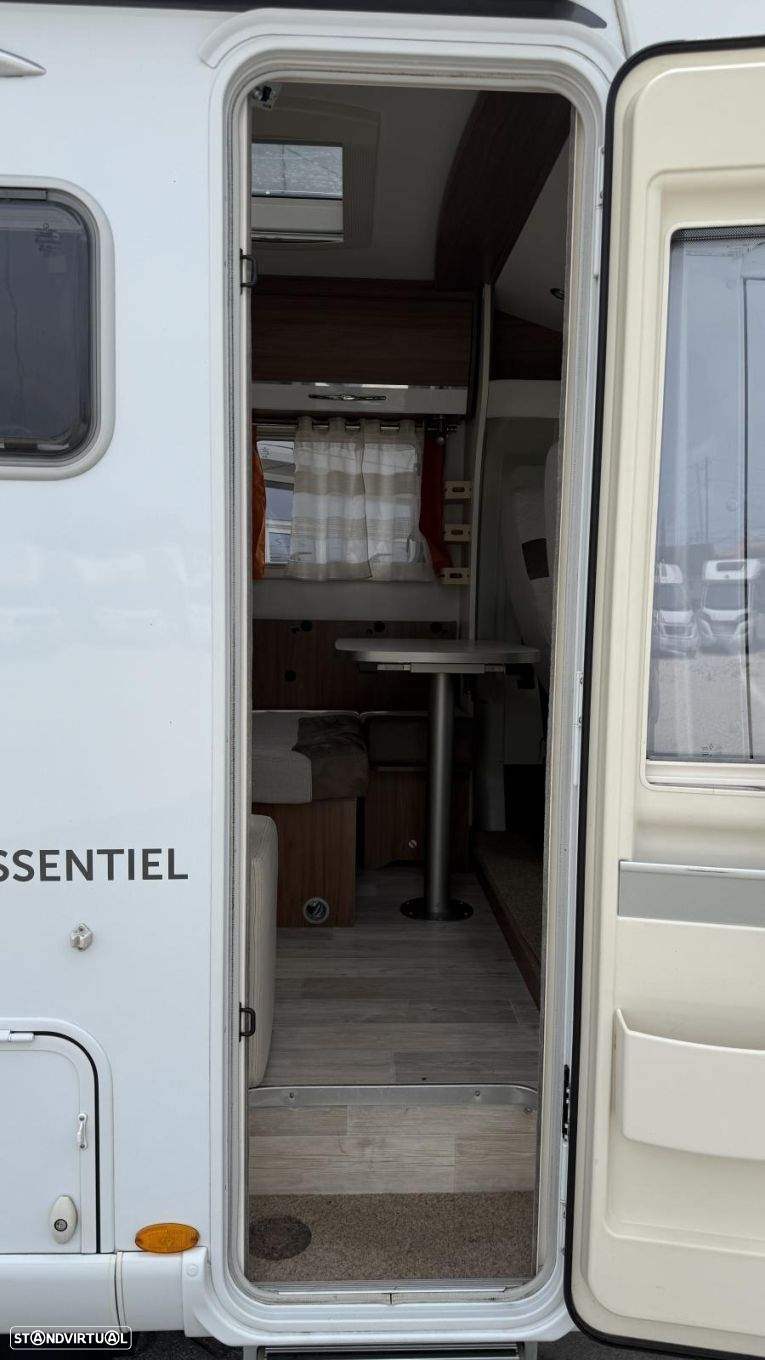 Pilote Essential P650 Cama Central - 54