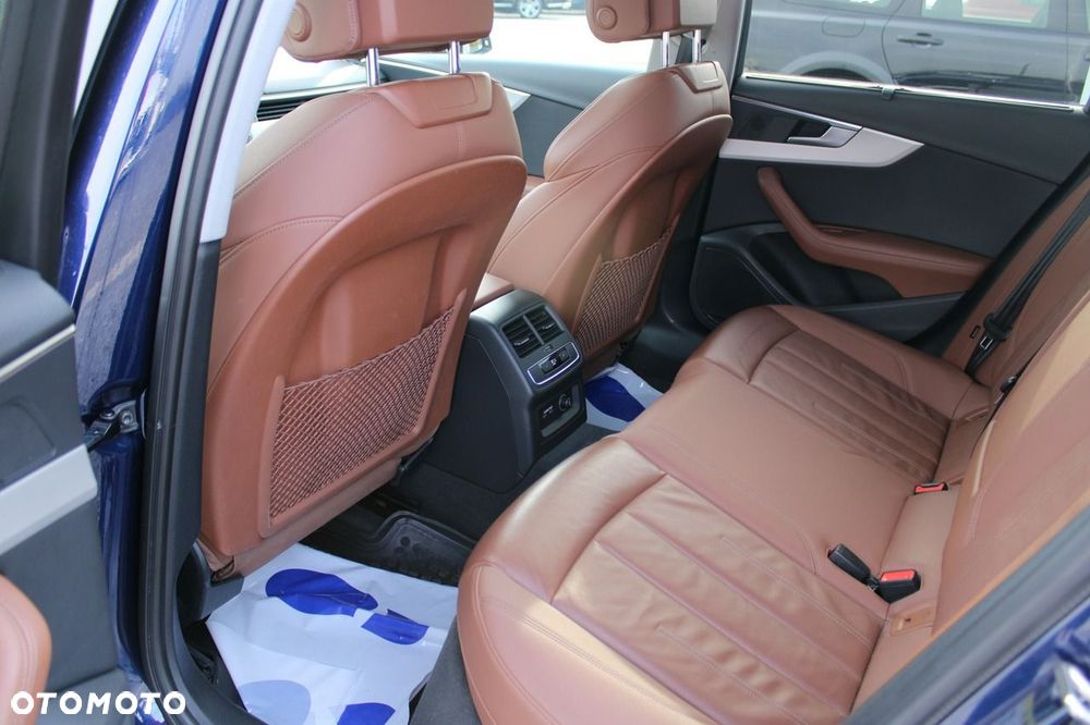 Audi A4 Allroad - 16