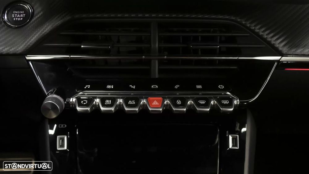 Peugeot 2008 1.5 BlueHDi GT Line EAT8 - 37