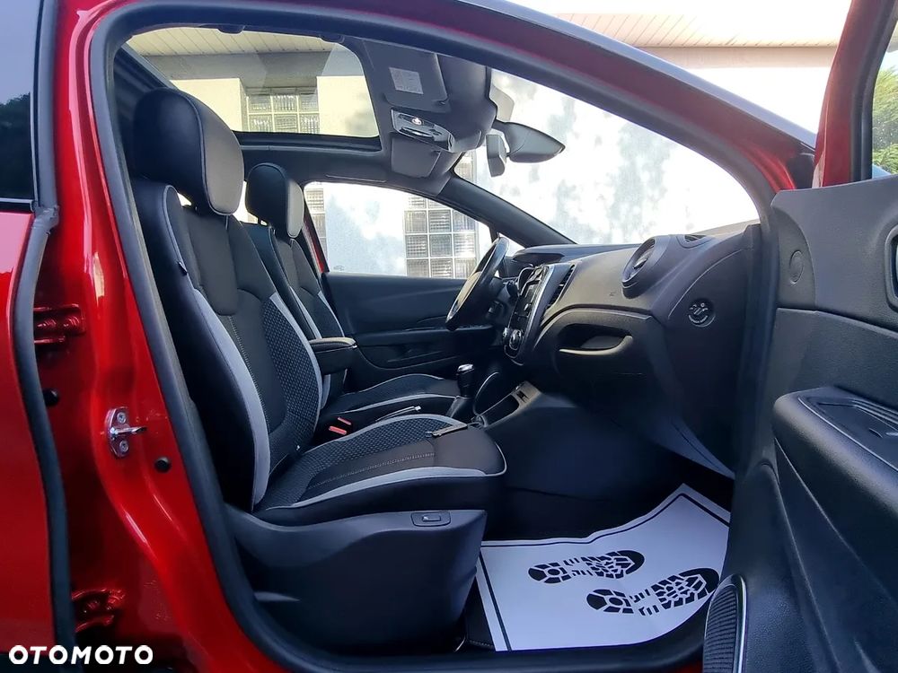 Renault Captur (ENERGY) TCe 90 BOSE EDITION - 12