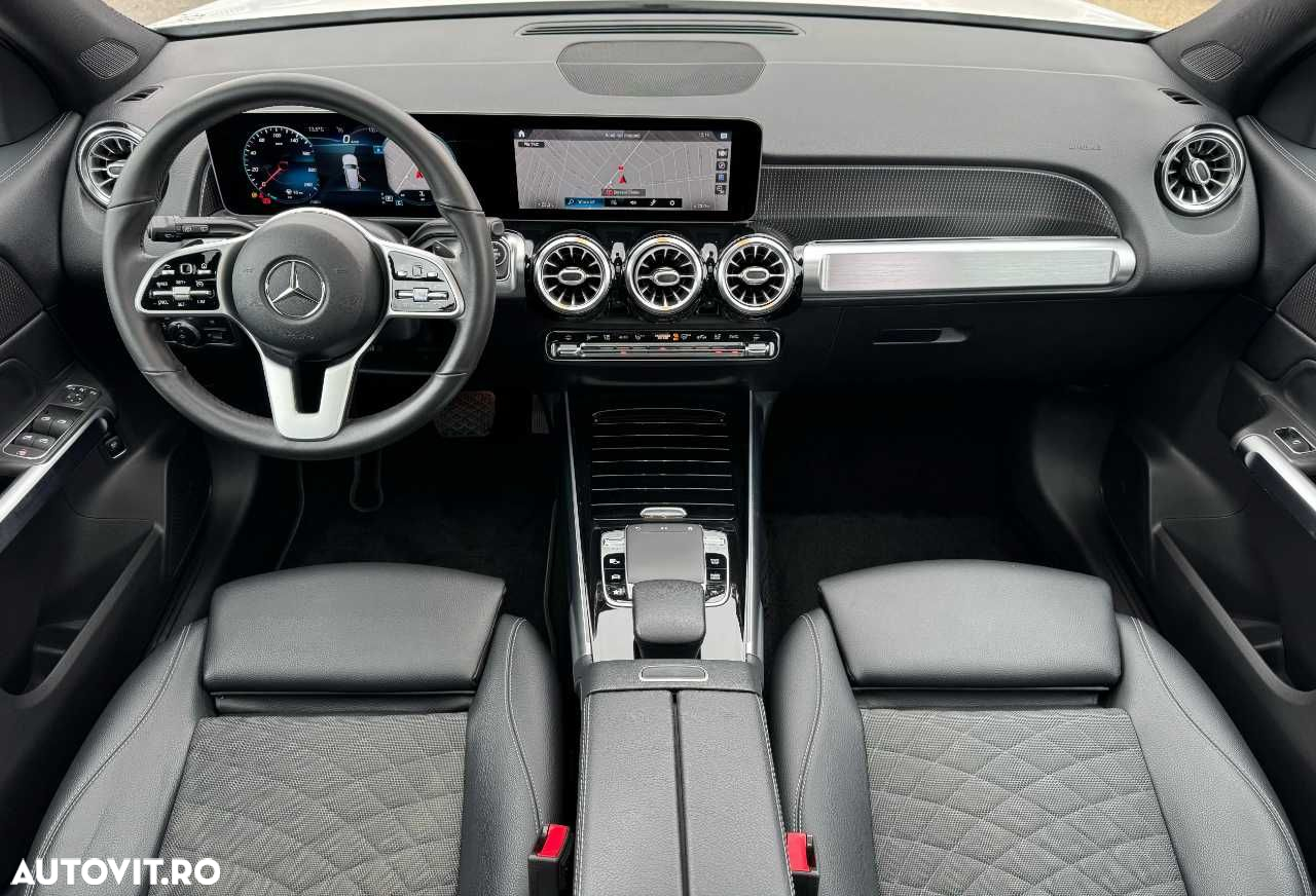 Mercedes-Benz GLB - 23