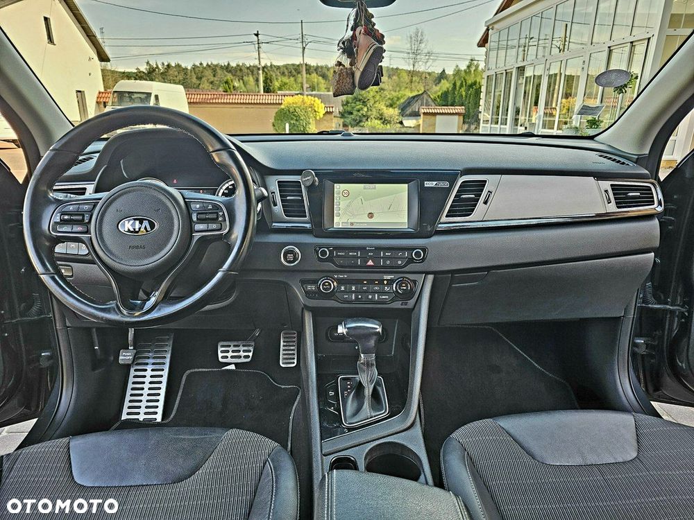 Kia Niro - 11