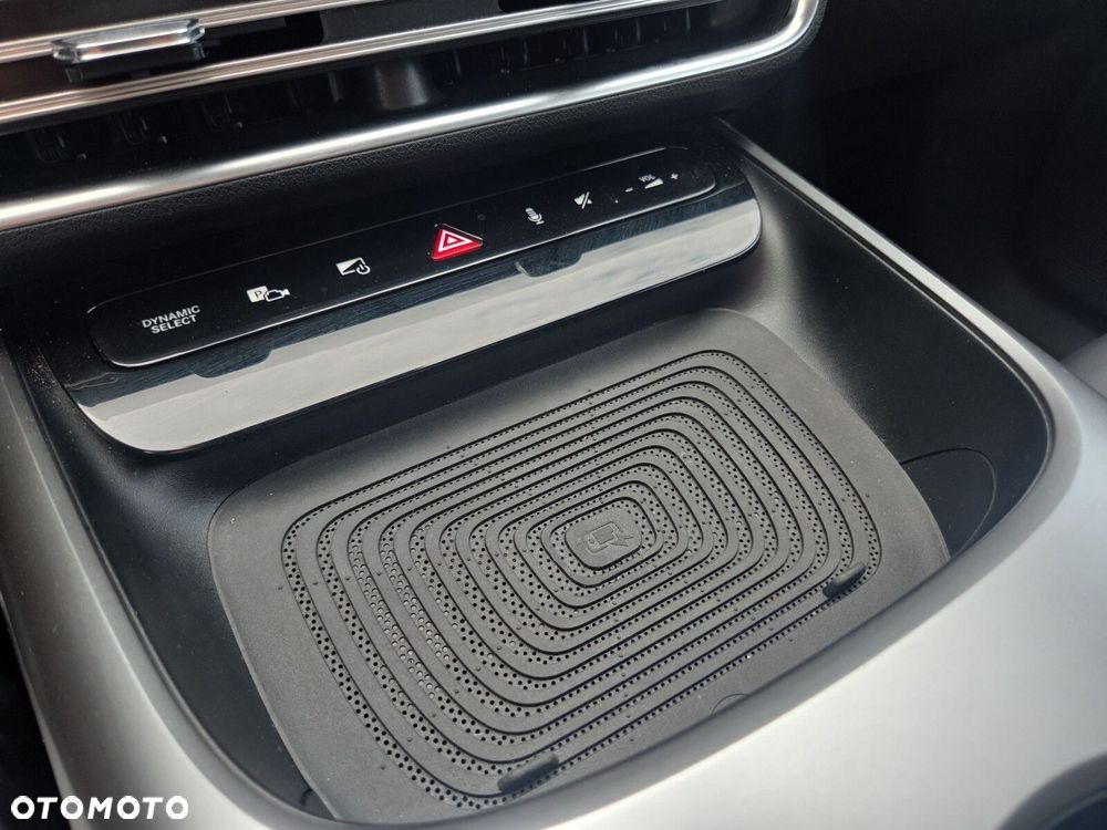 Mercedes-Benz CLA 220 mHEV 4-Matic 8G-DCT - 12