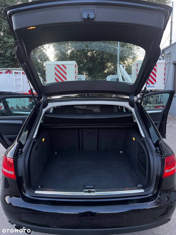Audi A4 Avant 2.0 TDI - 12