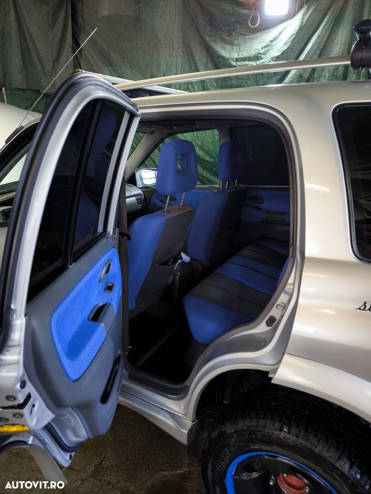Suzuki Grand Vitara - 10
