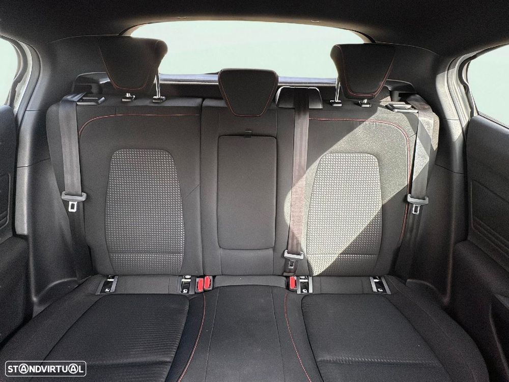 Ford Focus 1.0 EcoBoost MHEV ST-Line - 17