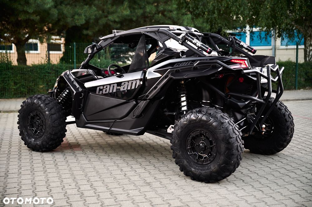 Can-Am Maverick - 9