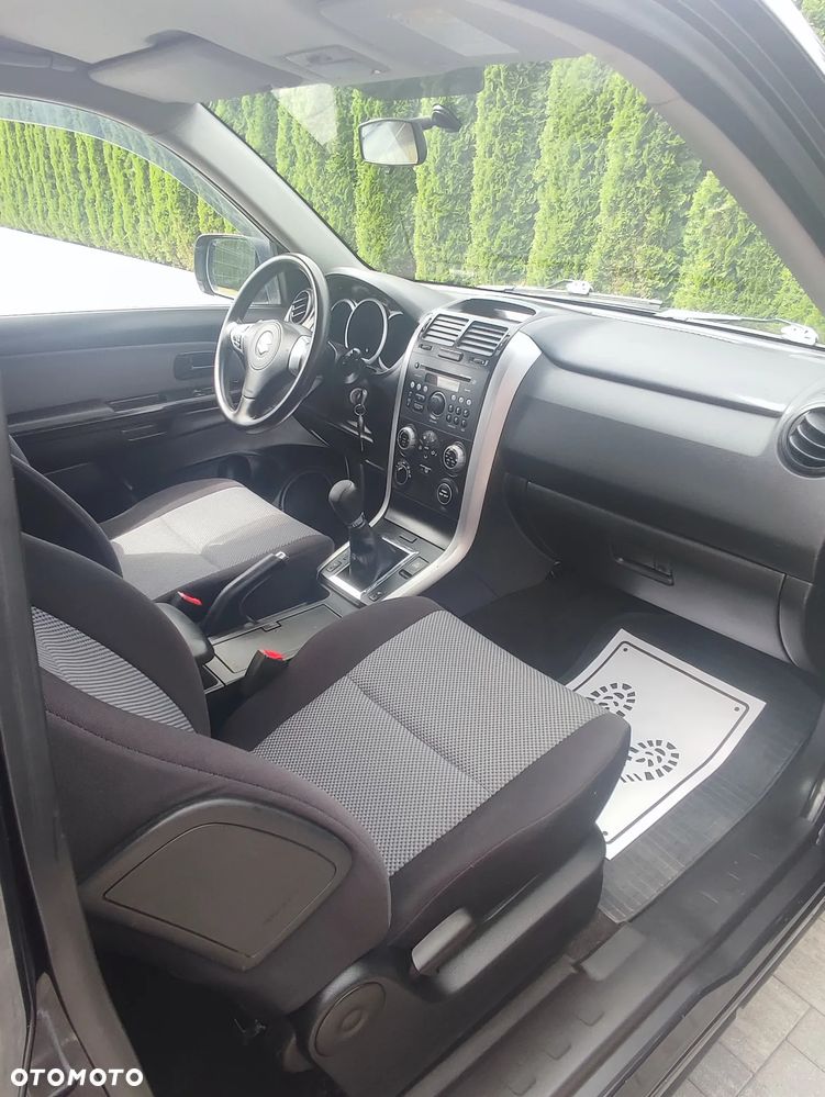 Suzuki Grand Vitara 1.9 DDiS - 13