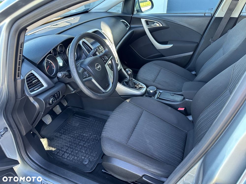 Opel Astra 1.4 Enjoy - 11