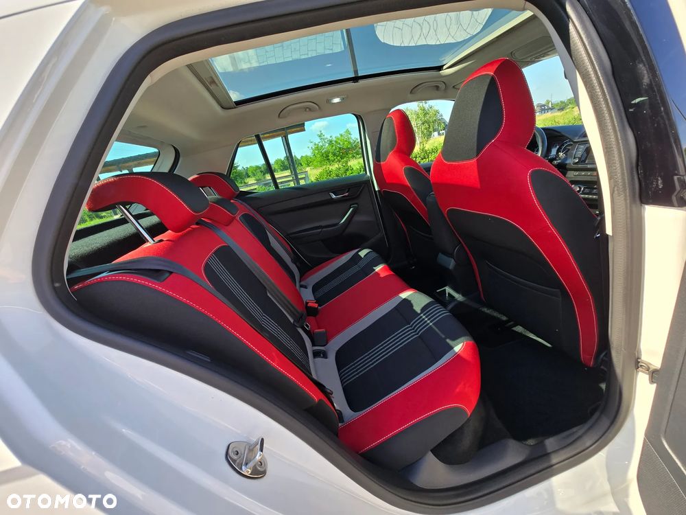 Skoda Fabia 1.0 TSI Monte Carlo - 9