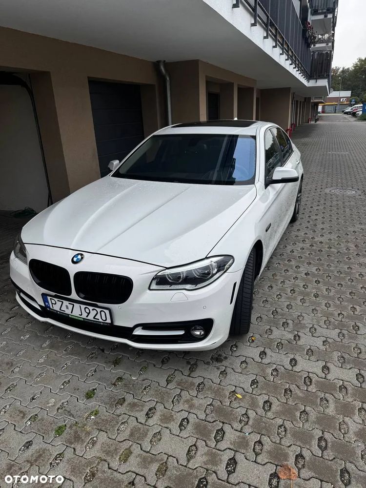 BMW Seria 5 530d xDrive Touring Luxury Line - 20