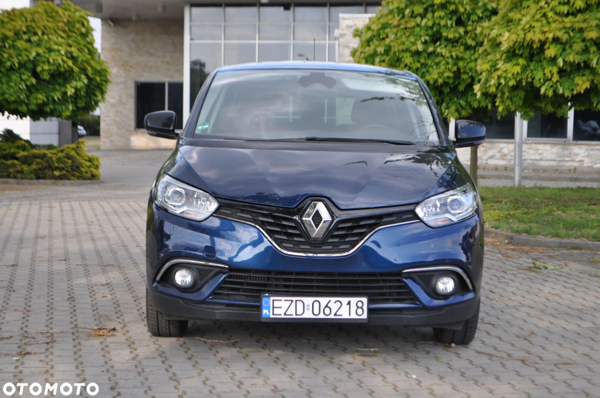 Renault Scenic TCe 140 GPF LIMITED - 3