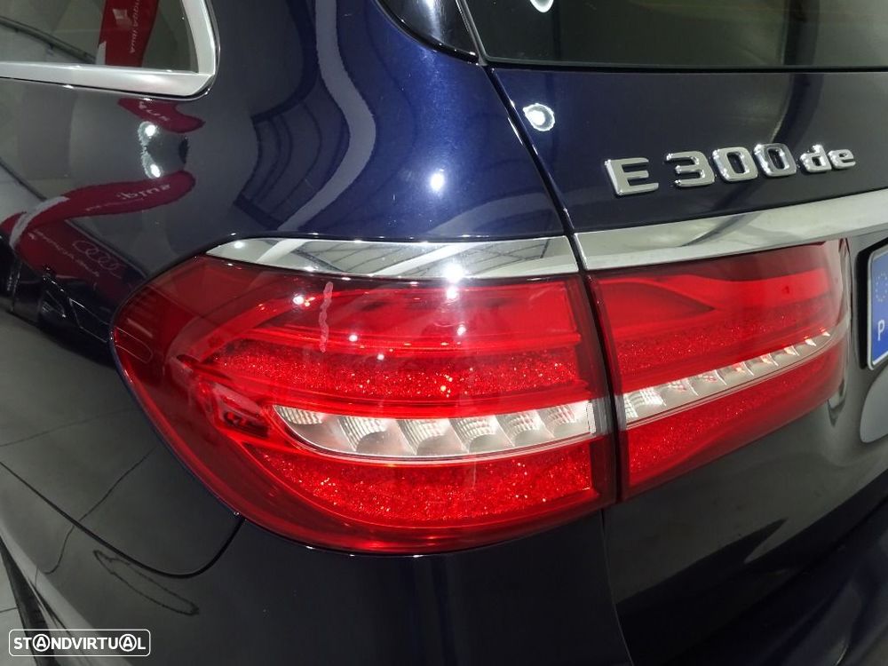 Mercedes-Benz E 300 - 37