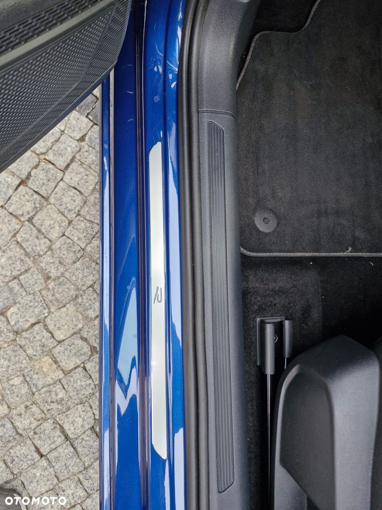 Volkswagen Taigo 1.0 TSI OPF DSG R-Line - 19