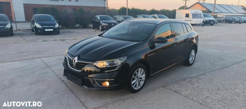 Renault Megane 1.5 dCI Intens - 1