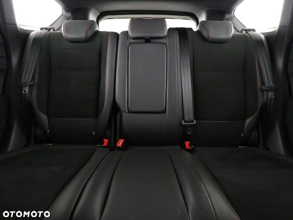 Ford Kuga 2.0 EcoBoost AWD ST-Line ASS - 19