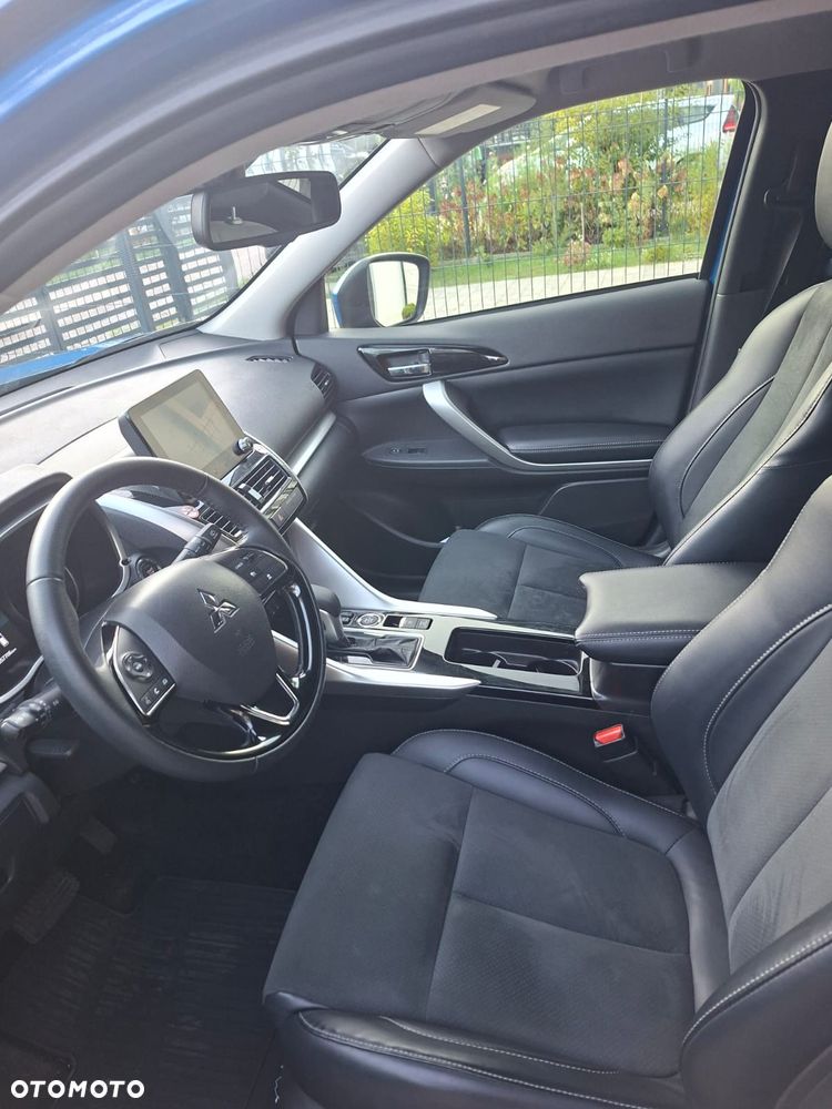 Mitsubishi Eclipse Cross - 8