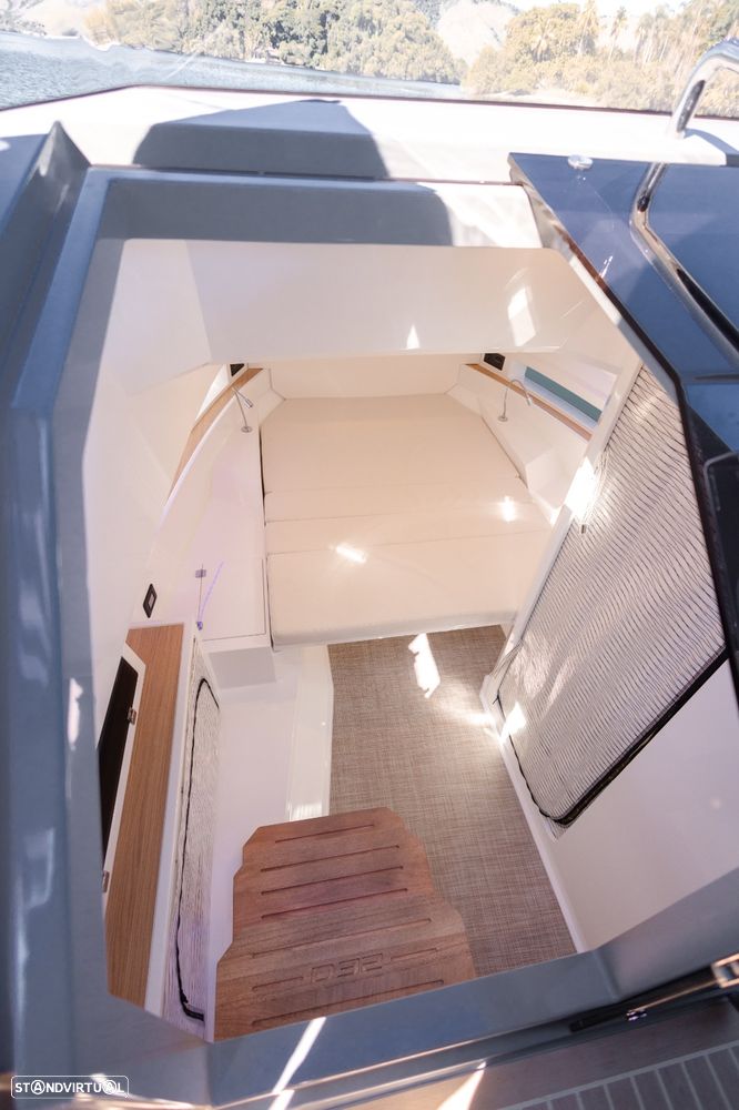 De Antonio Yachts D32 - 12