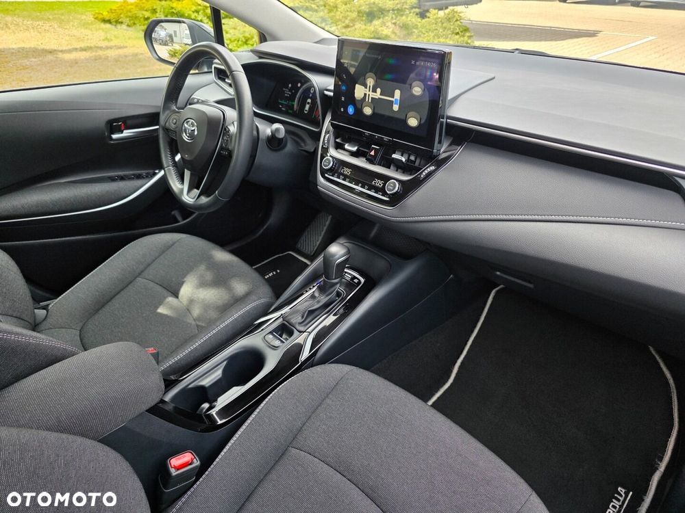 Toyota Corolla 1.8 Hybrid Comfort - 32