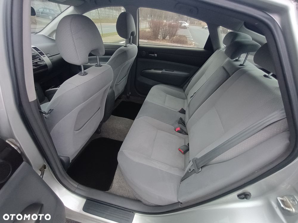 Toyota Prius 1.5 VVT-i Prestige - 14