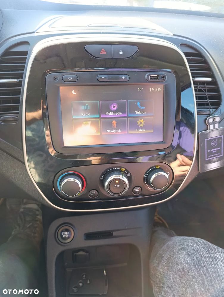 Renault Captur 1.2 Energy TCe Limited - 17