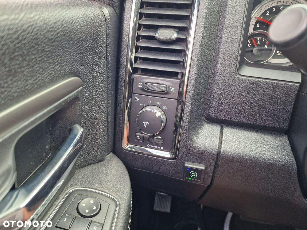 Dodge RAM - 14