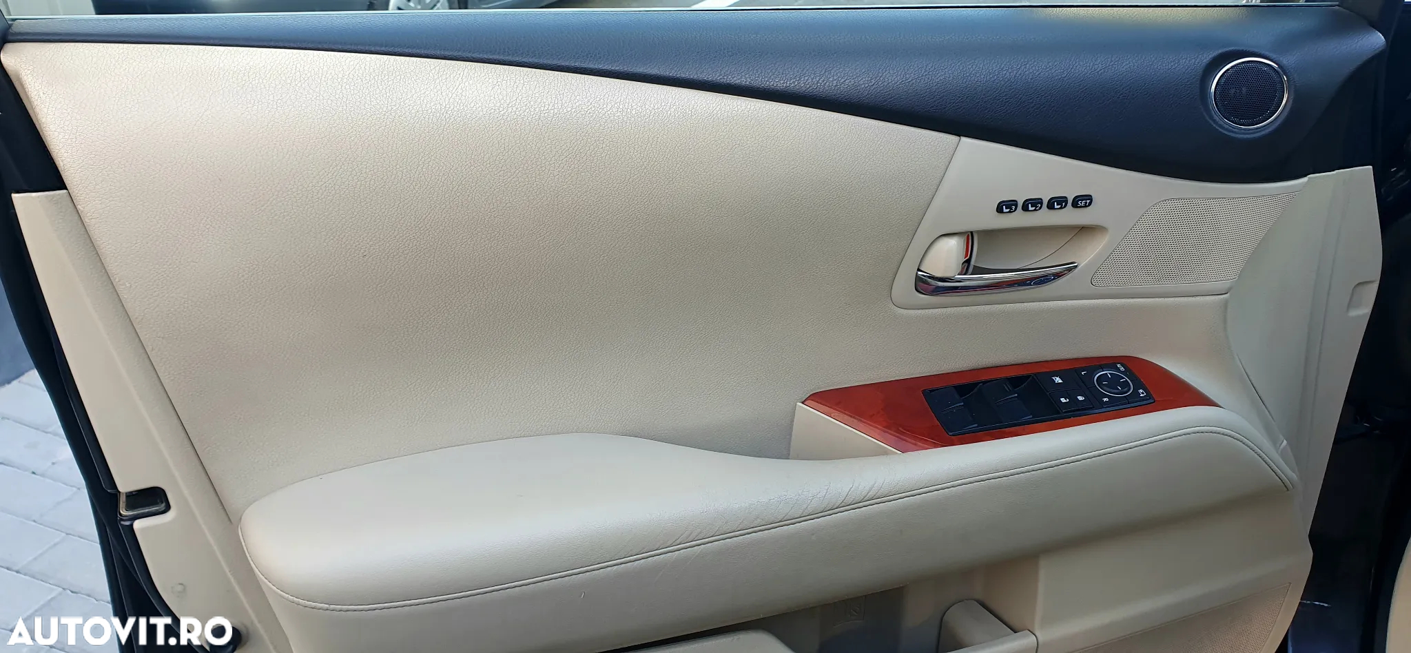 Lexus Seria RX 450h (hybrid) Luxury Line - 13
