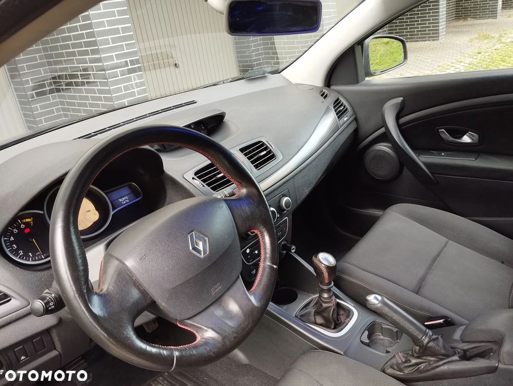 Renault Megane 1.6 16V Expression - 9