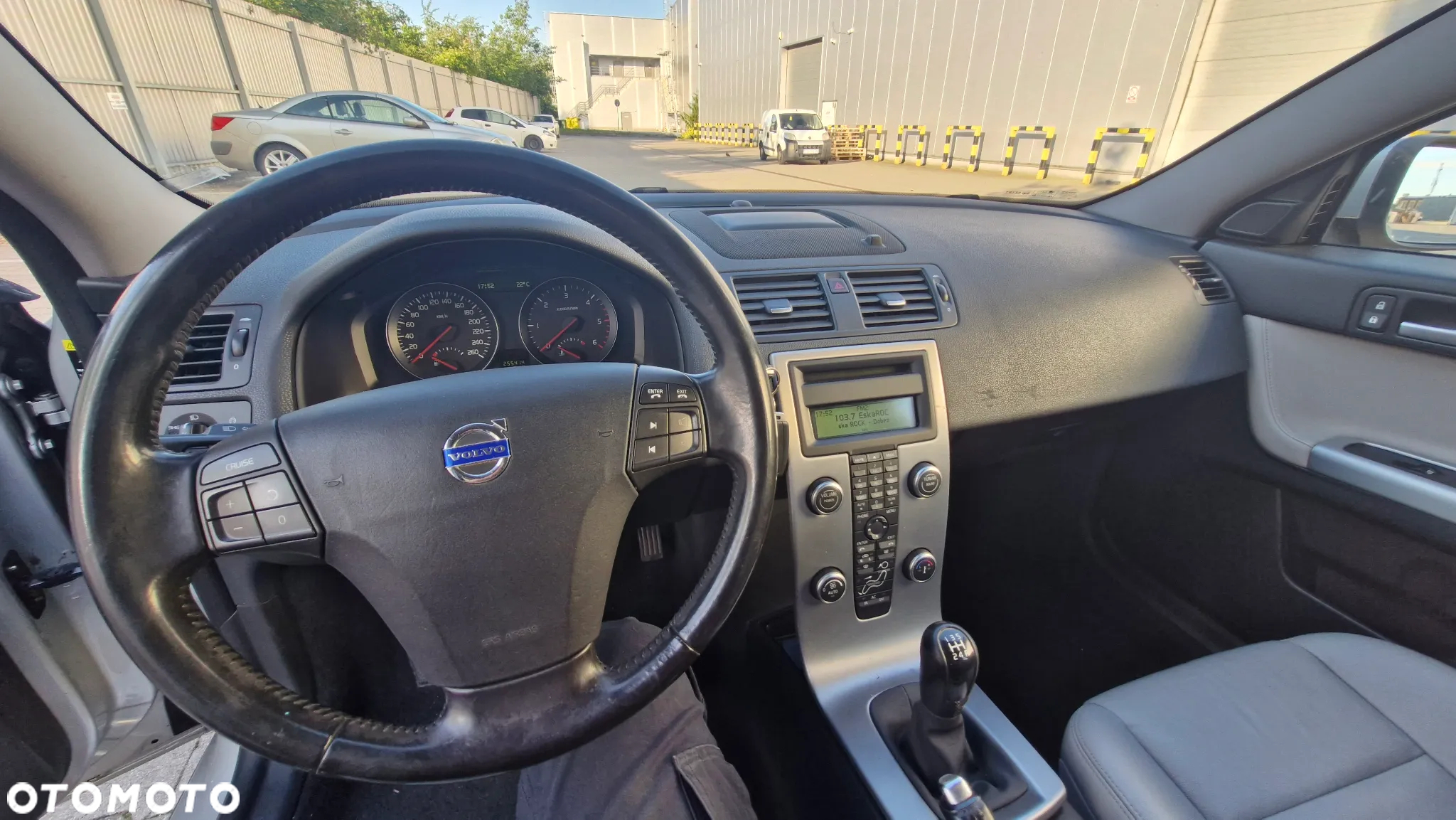 Volvo V50 1.6D DPF DRIVe Momentum - 10