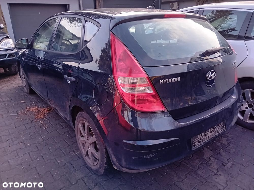 *HYUNDAI I30* Samochód na części - 5