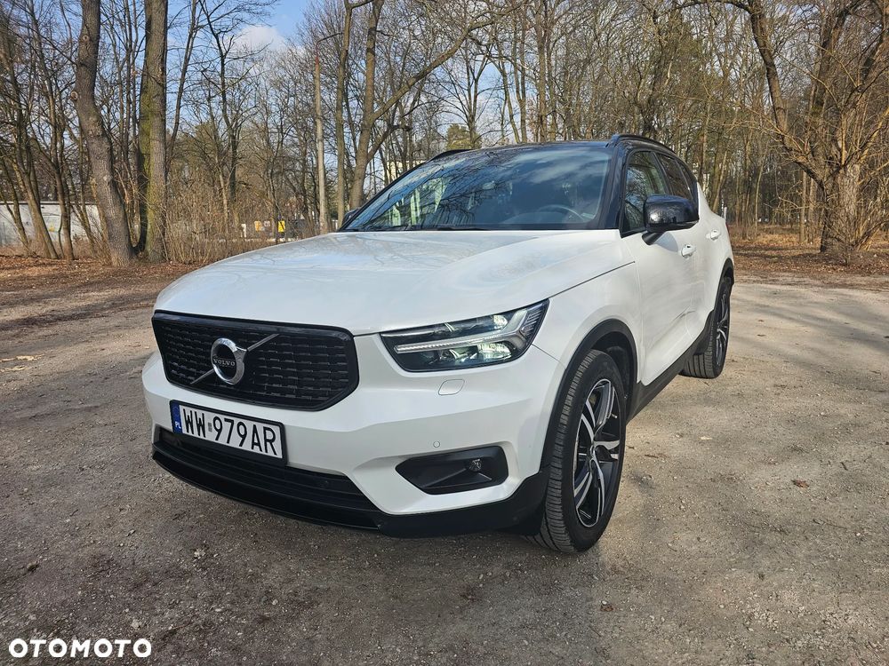 Volvo XC 40 T5 AWD Geartronic R-Design - 2