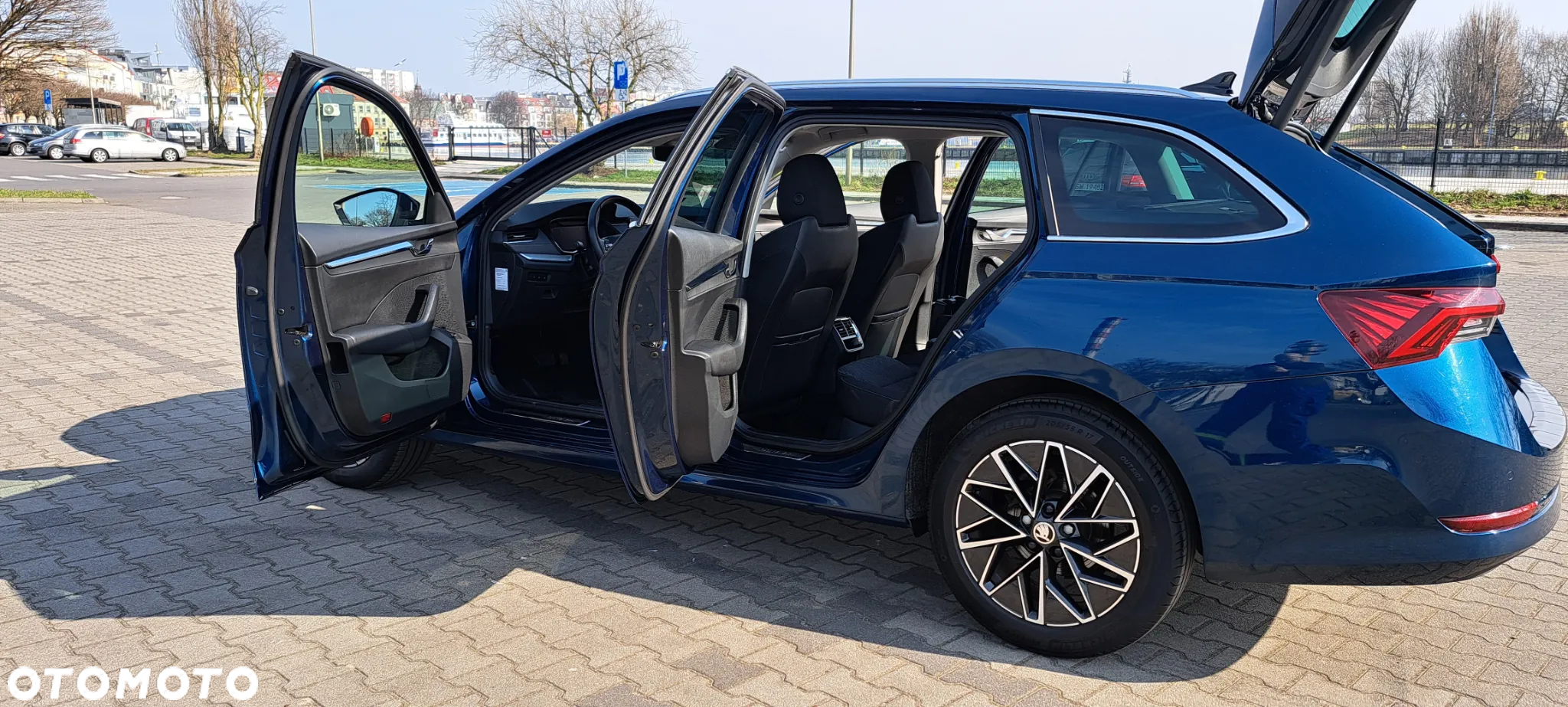 Skoda Octavia 1.5 TSI ACT Style DSG - 34