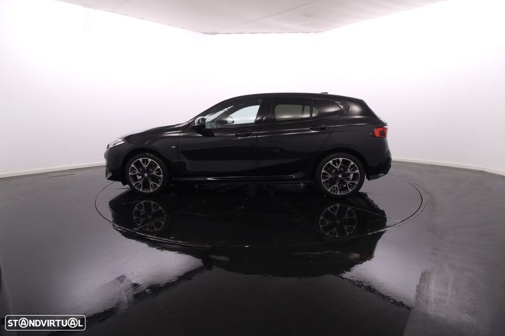 BMW 118 d Pack Desportivo M - 4