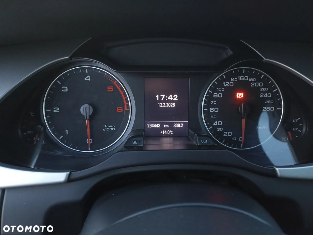 Audi A4 Avant 2.0 TDI - 22