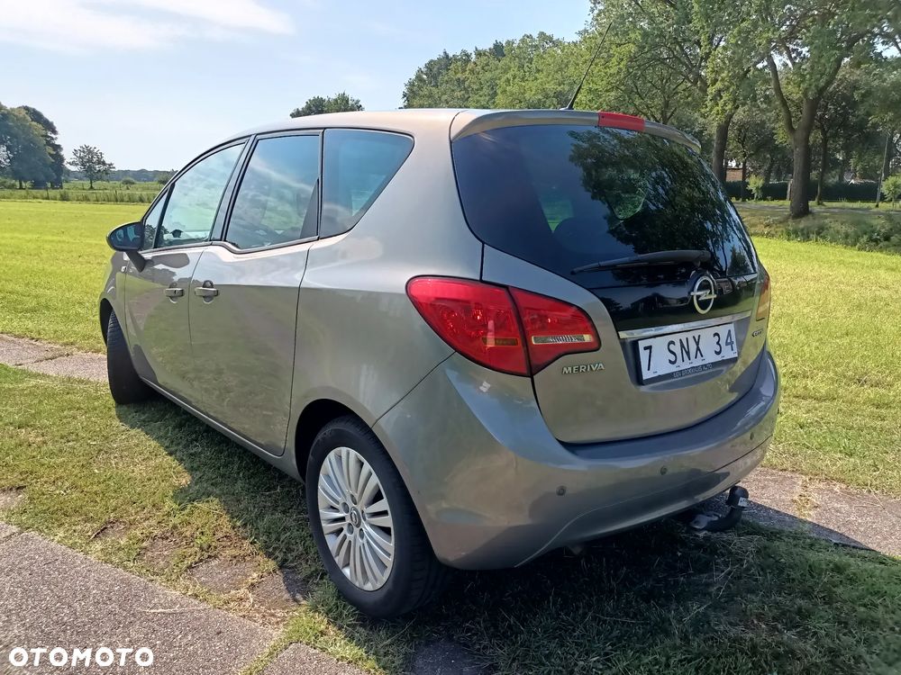 Opel Meriva - 13
